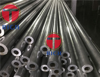 ราคาดี Astm A179 ท่อเหล็กคาร์บอนไม่มีตะเข็บหนา 2.2 - 25.4 มม. สำหรับหม้อไอน้ำ / เครื่องทำความร้อนแบบซุปเปอร์ ออนไลน์
