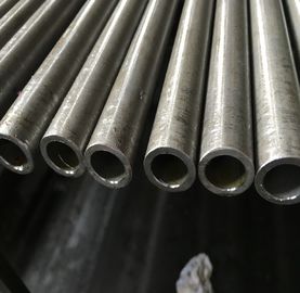 ราคาดี ท่อแลกเปลี่ยนความร้อนเหล็กกล้าคาร์บอนปานกลางไร้รอยต่อ Astm A210 / Sa210 มาตรฐาน ออนไลน์