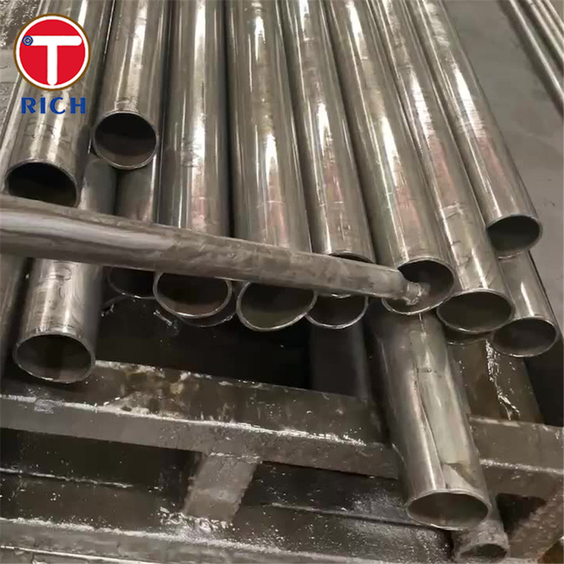 ASTM A672 A50 ท่อเหล็กเชื่อม ท่อเหล็กเชื่อมต่อไฟฟ้าสําหรับใช้งานความดันสูงในอุณหภูมิปานกลาง