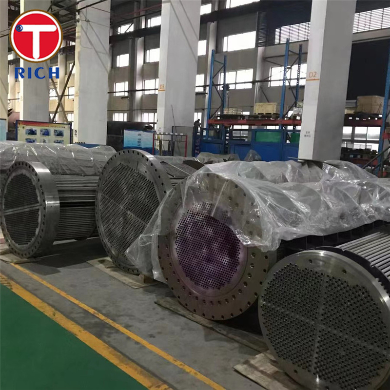 ASTM A688 304 ท่อสแตนเลส austenitic welded สําหรับเครื่องปรับความร้อนน้ําอัด
