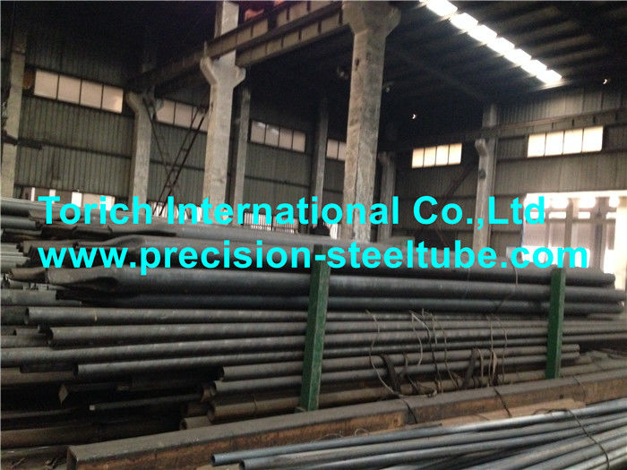 GB / T 8163 OD: 4-1200 มม. ท่อเหล็กไร้รอยต่อสำหรับของเหลว 10 # 20 # Q345