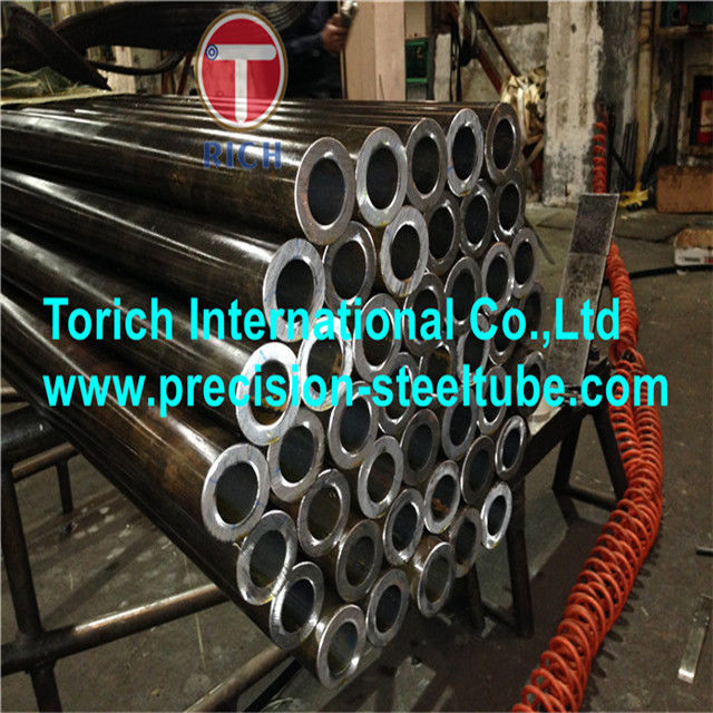 GB / T 3093 TORICH ท่อเหล็กไร้รอยต่อแรงดันสูงสำหรับเครื่องยนต์ดีเซล