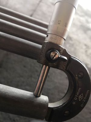 ท่อแลกเปลี่ยนความร้อนกลมไร้รอยต่อดึงเย็น 50.8 X 2.64